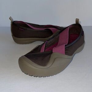 Crocs Purple And Taupe Molly Elastic Cross Strap Slip On Ballet Flats